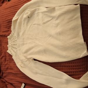 White sweater XS
